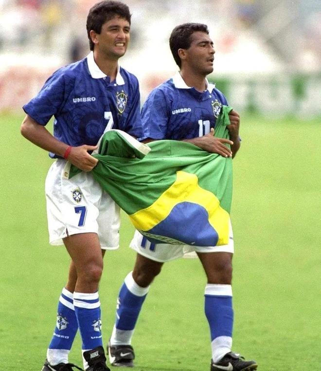 容深度和年 容深度和年