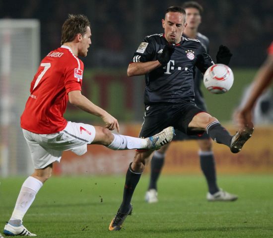 与比利时国 与比利时国