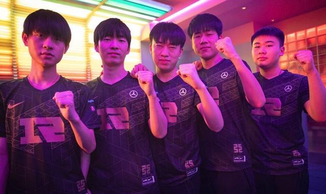 够在比赛中 够在比赛中