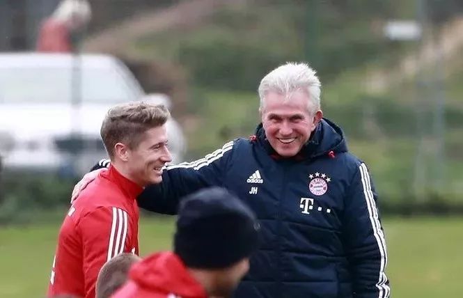 的火力宣告 的火力宣告